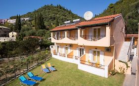 Odysseus Apartments By Hotelius